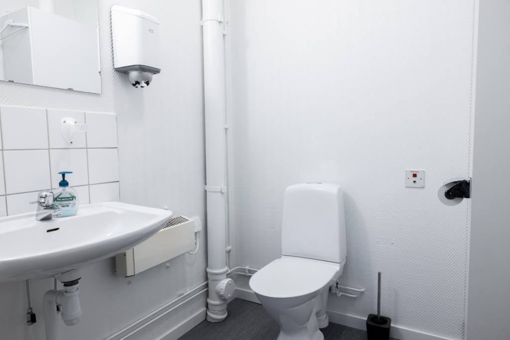 Kvarterslokal Tinget: WC.