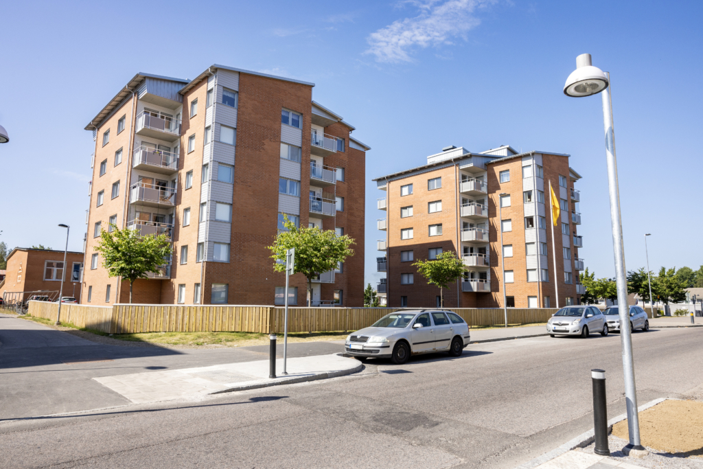 Rambogatan 252-254, två höghus.