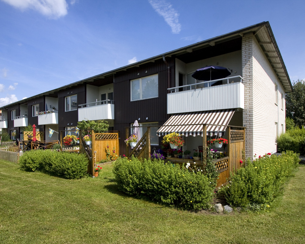 Fasadbild Sjöviksvägen 50 A-J.