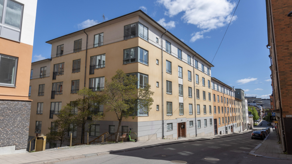 Studentboende Dalkarlen fotograferad från St. Persgatan.